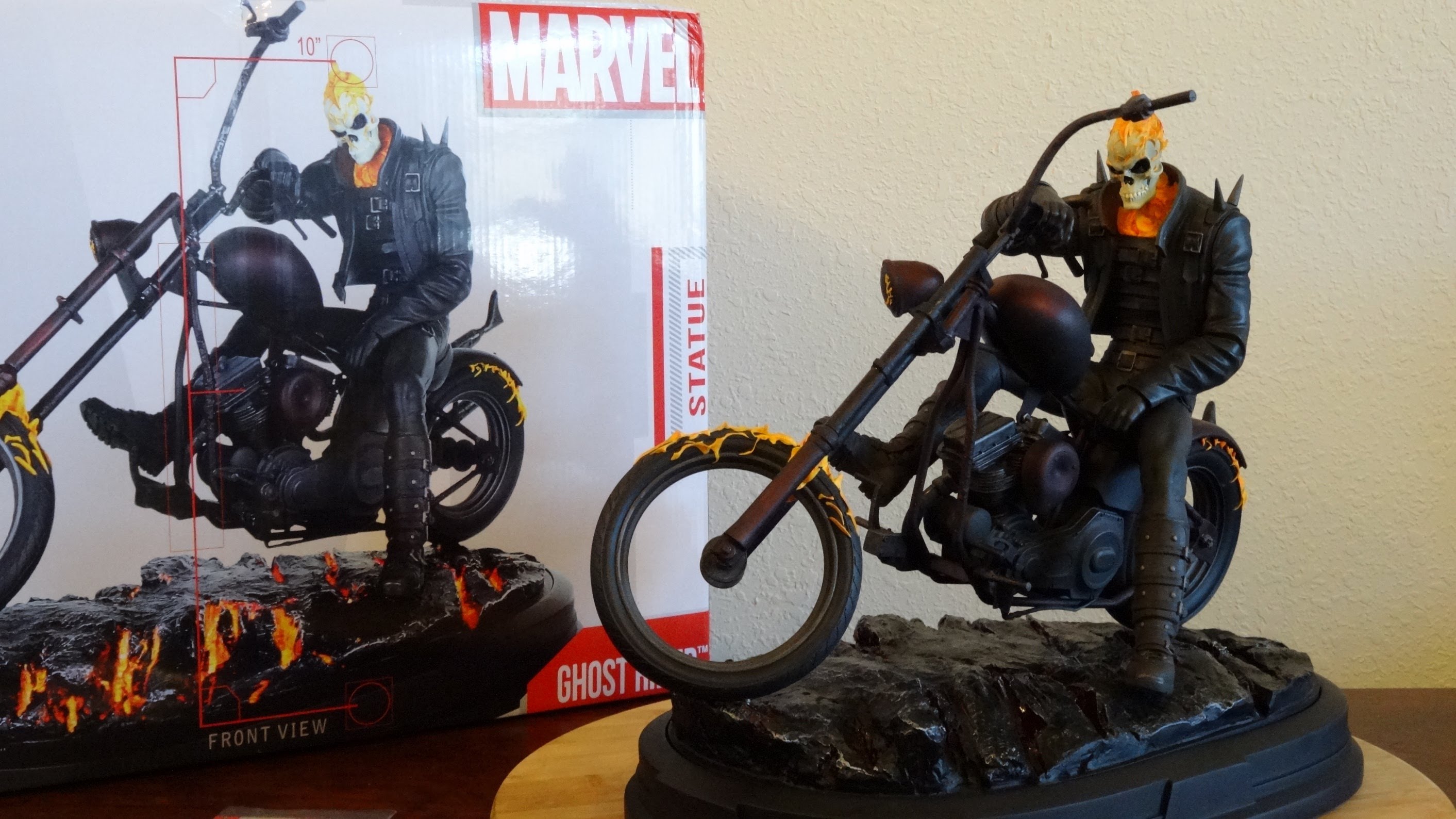 Gentle Giant – Ghost rider on bike – Statue Unboxing